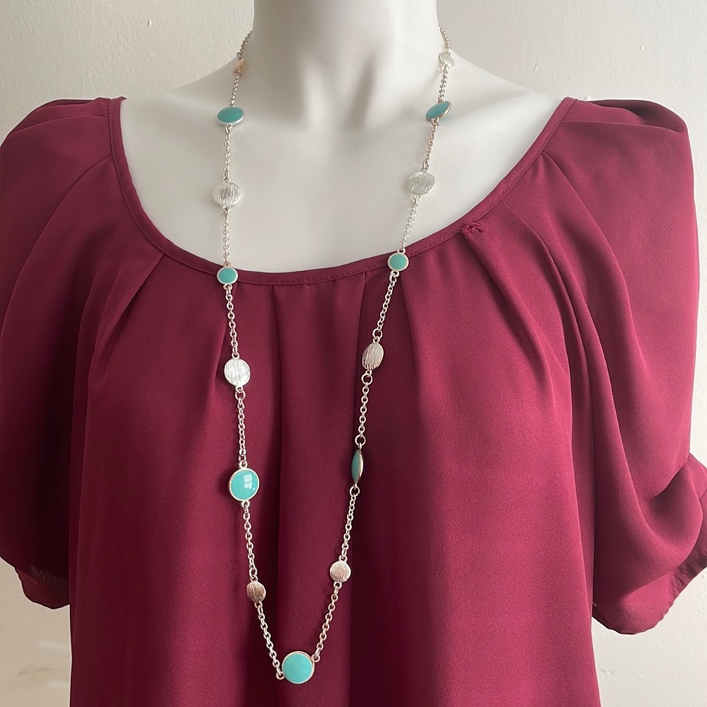 Large necklace